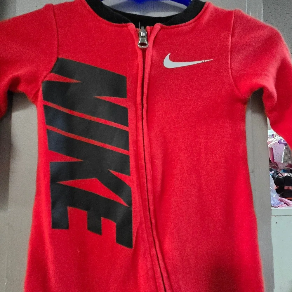 Nike One Piece Footed Outfit Boys Size 3 months